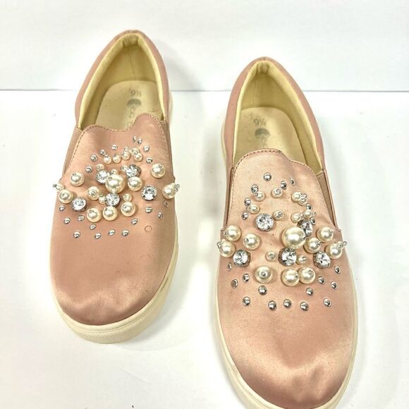 - Big Buddha pink satin “ bling” sneakers. Size 9.5 - Picture 2 of 8